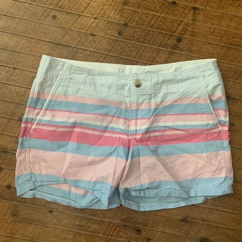 Columbia vintage pink striped 80’s flat front PFG 8 shorts
